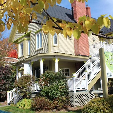 Hotel La Belle Victorienne Magog Exteriér fotografie