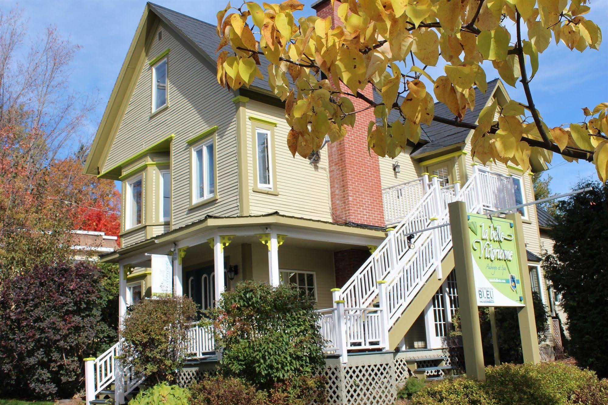 Hotel La Belle Victorienne Magog Exteriér fotografie